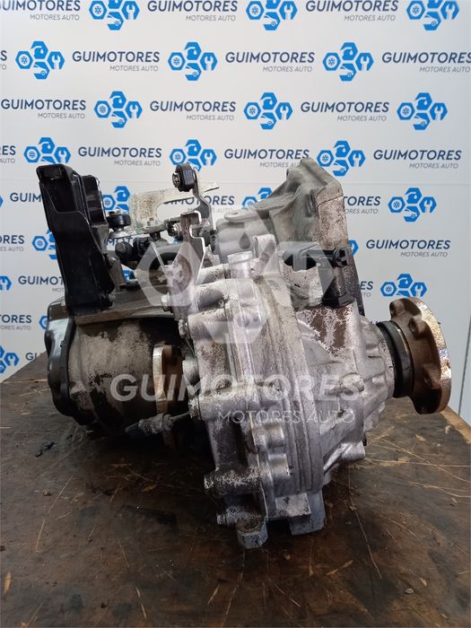 CAIXA VELOCIDADES VOLKSWAGEN POLO 1.4TDI 80CV REF: JCZ - MANUAL 5V