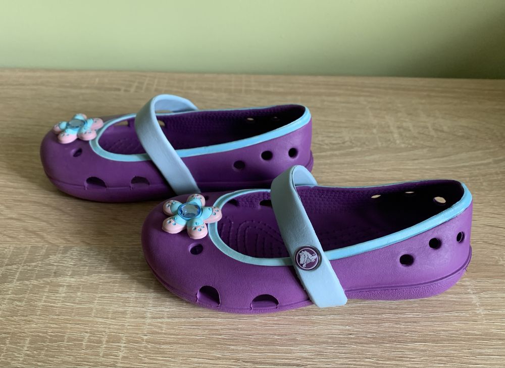 Детские сандалии crocs