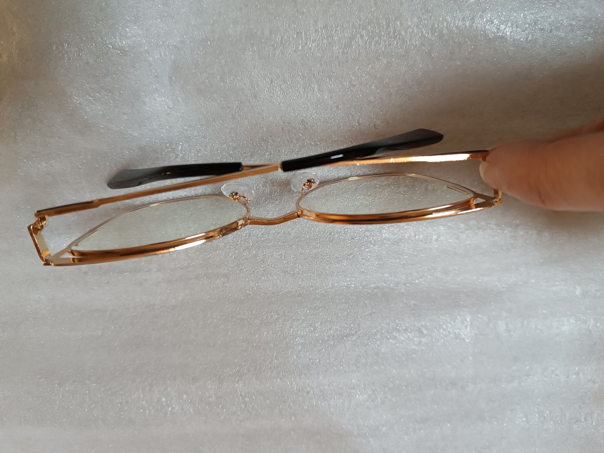 Nowe okulary zerówki z antyrefleksem do czytania komputera auta złote