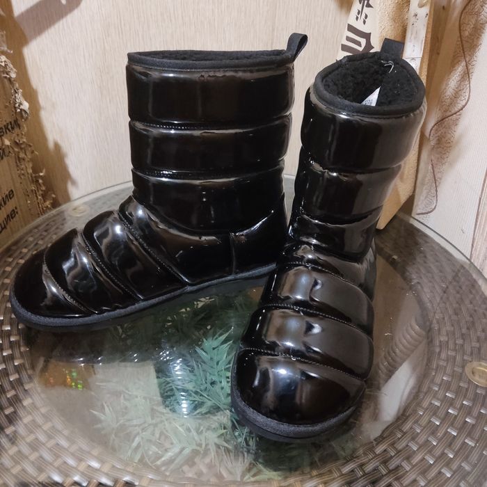 Сапоги "дутікі " 42