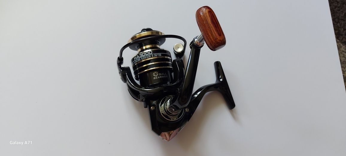 NOWY kołowrotek wędkarski Gear Ratio, model HA3000.