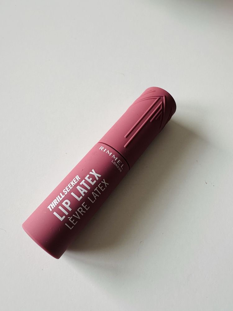 Rimmel Lip Latex 300 Main Character