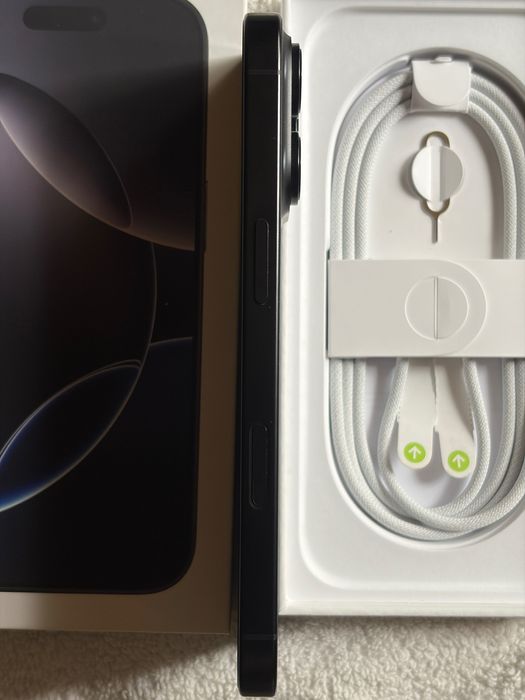 Iphone 16 Pro Black Titanium 128GB