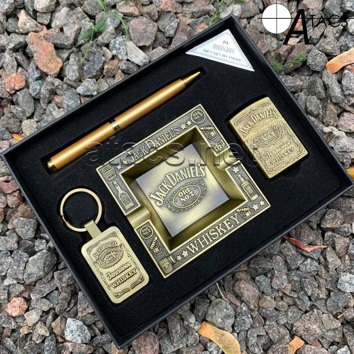 Подарочный набор зажигалка/ручка/брелок Jack Daniels