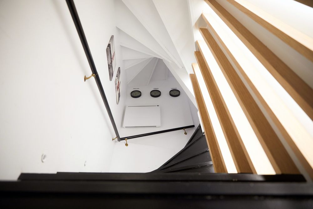 Vendo prédio com 3 apartamentos em Guimaraes completamente renovados