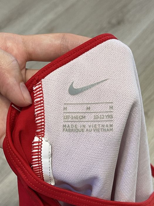 Суцільний купальник Nike підлітковий