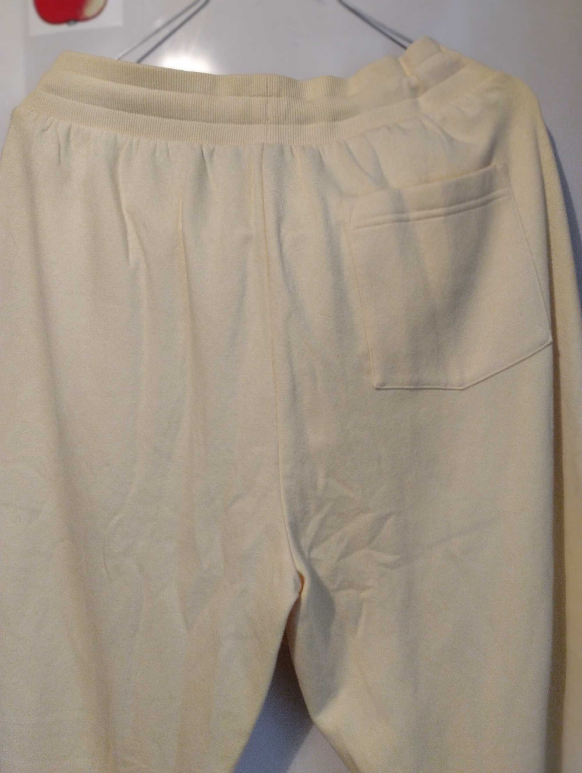 Nowe spodnie sportowe zimowe joggery żółte rozmiar M 48/50 livergy