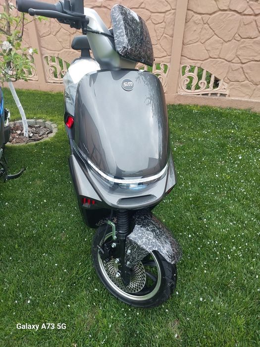 Новинка Елктроскутера SokMoto  E9 GT 29999W  72V28A Доставка безкоштов