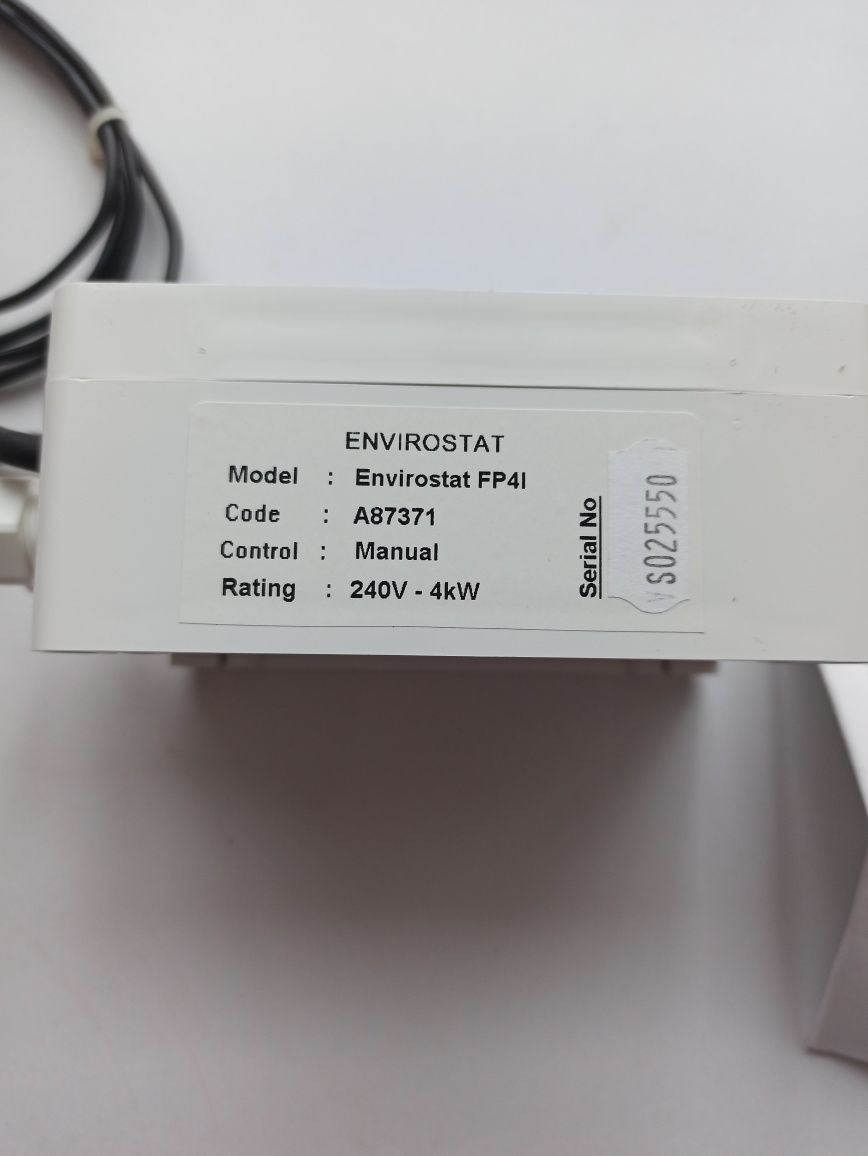 Termostat elektroniczny Envirostat FP4I