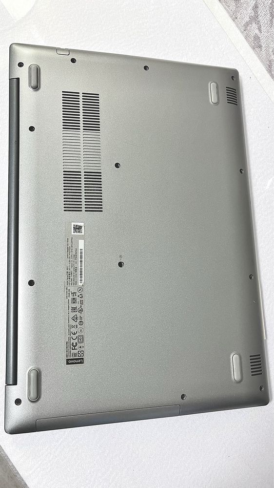Ноутбук Lenovo ideapad