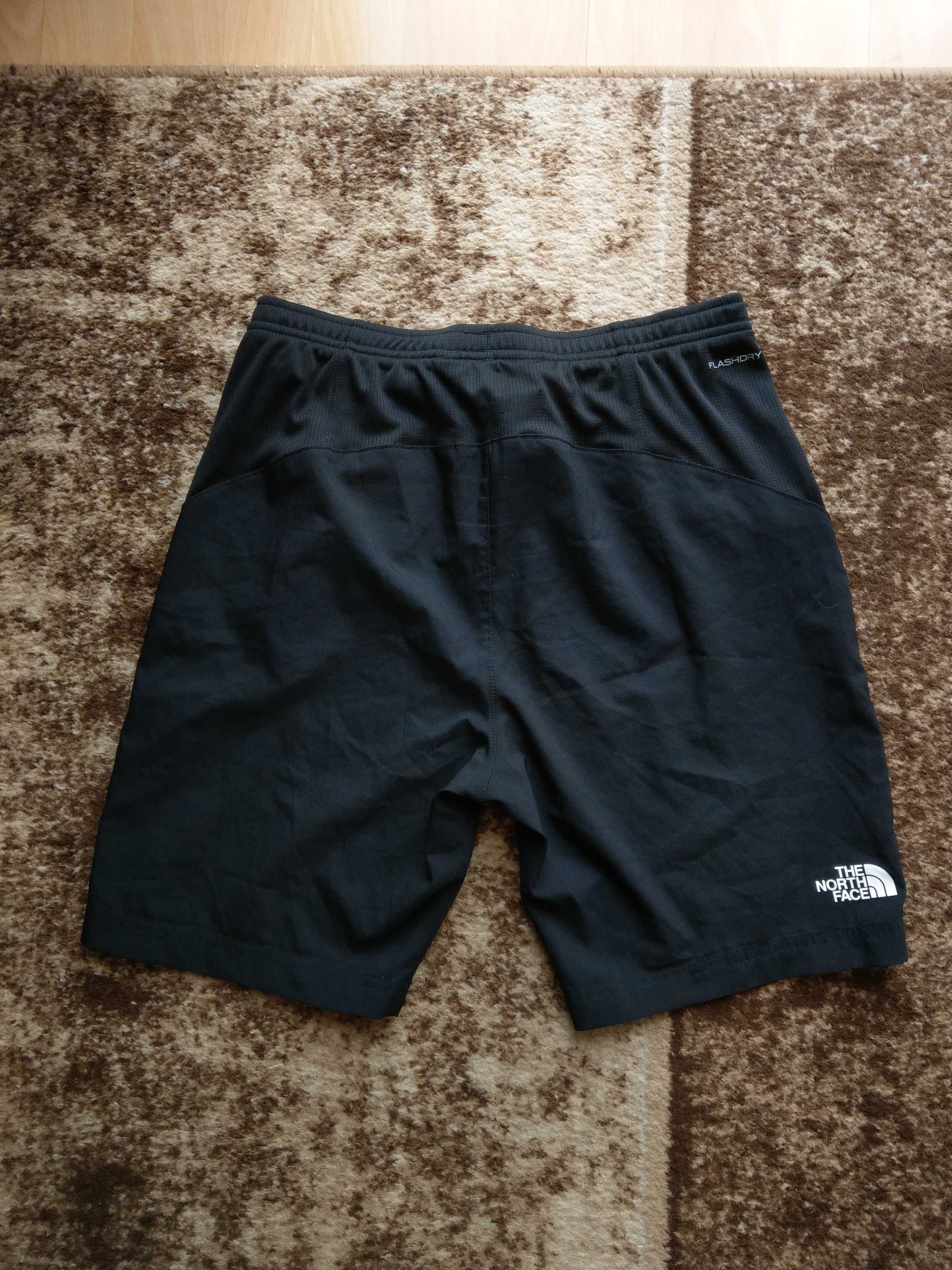 spodenki mlodziezowe The North Face FlashDry