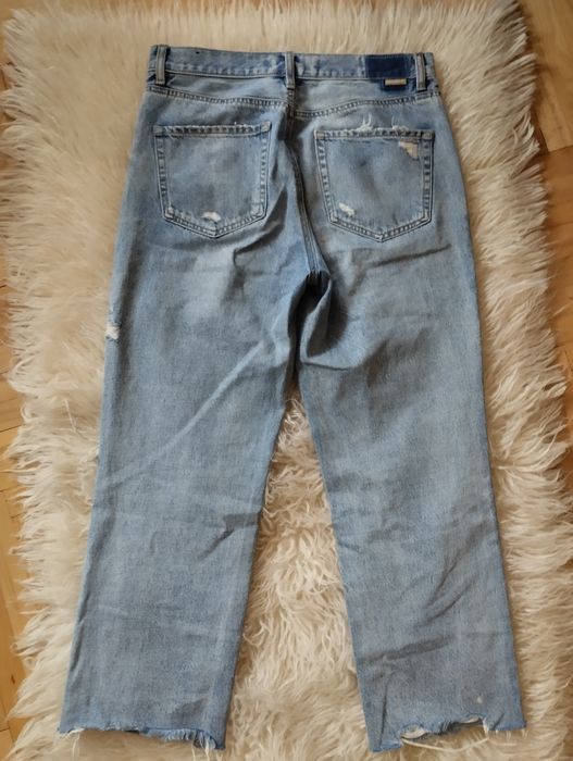 Dżinsowe spodnie dżinsy Stradivarius mom jeans biodrówki boyfriend