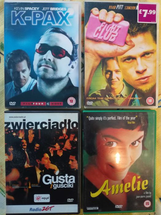 Filmy CD i DVD, większość z lektorem  i napisami PL.