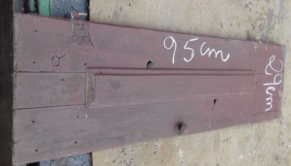 Portas muito antigas