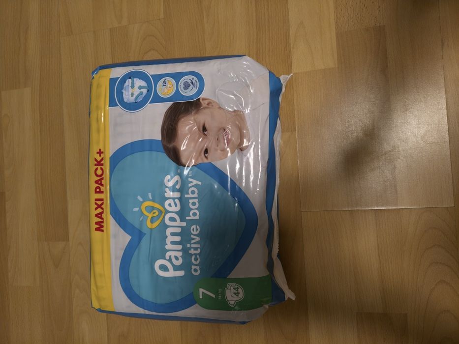 Pampers 7 44 sztuki
