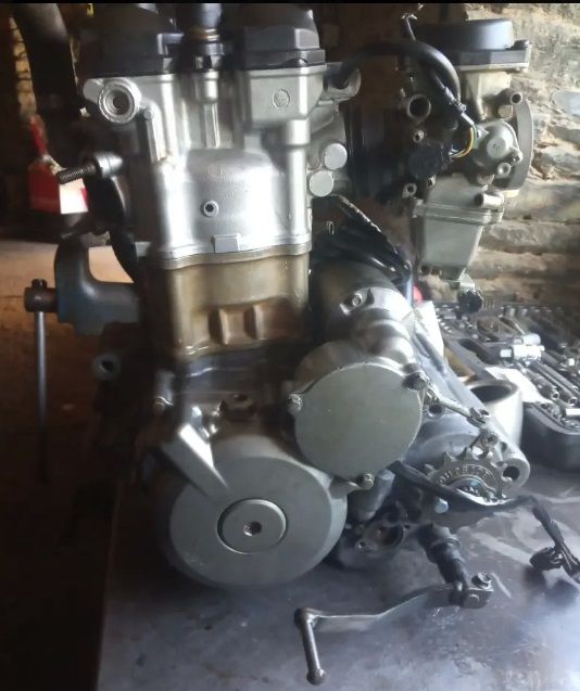 Motor Suzuki Ltz 400 p/ peças