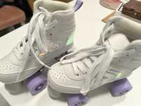 Patins semi novos