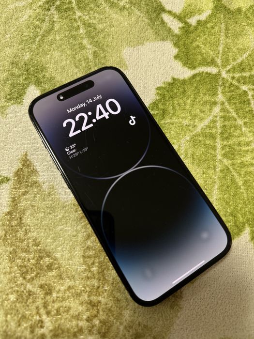 продам iphone 14 pro