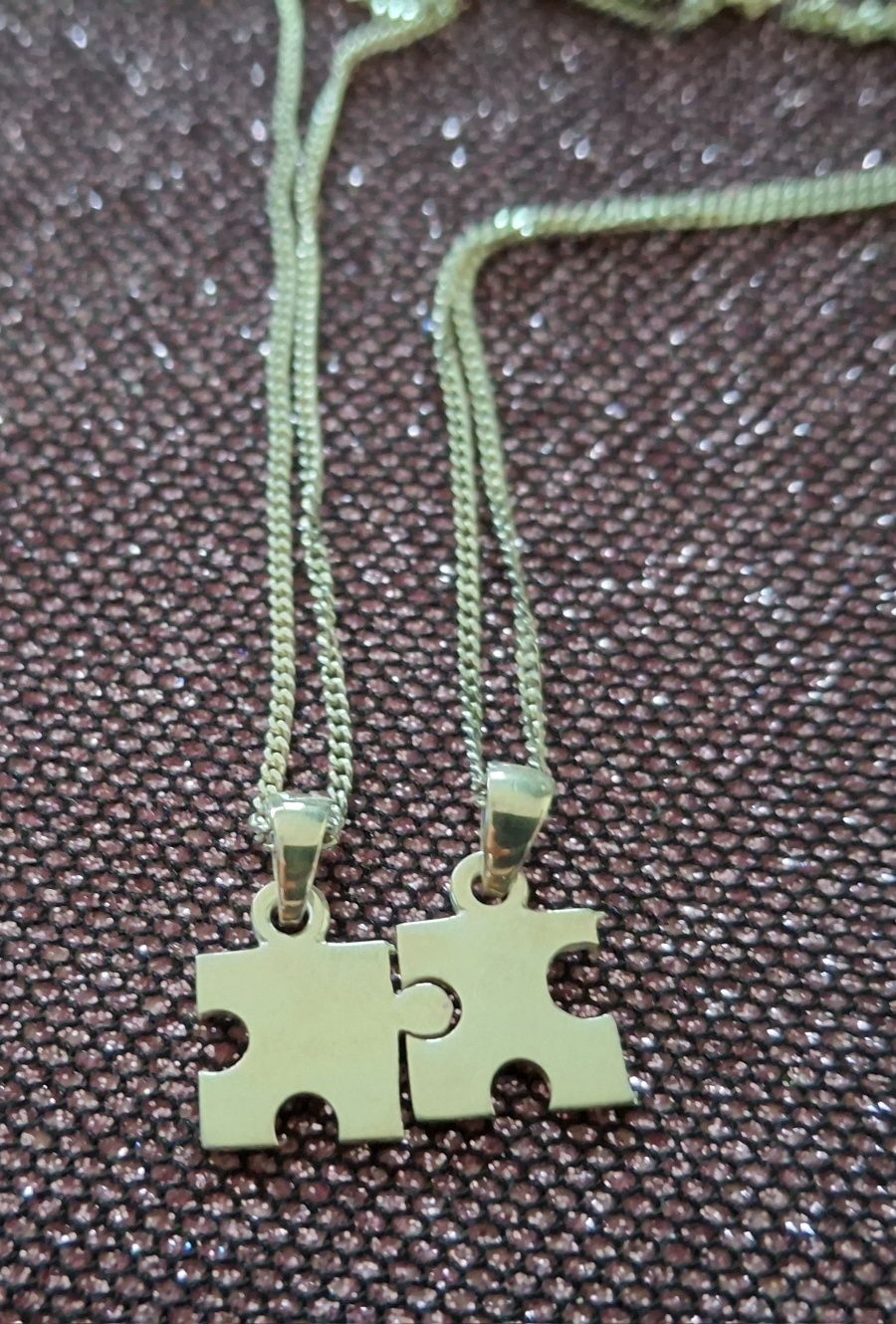 Łańcuszki puzzle srebrne wisiorki best friends dwie połówki jabłka