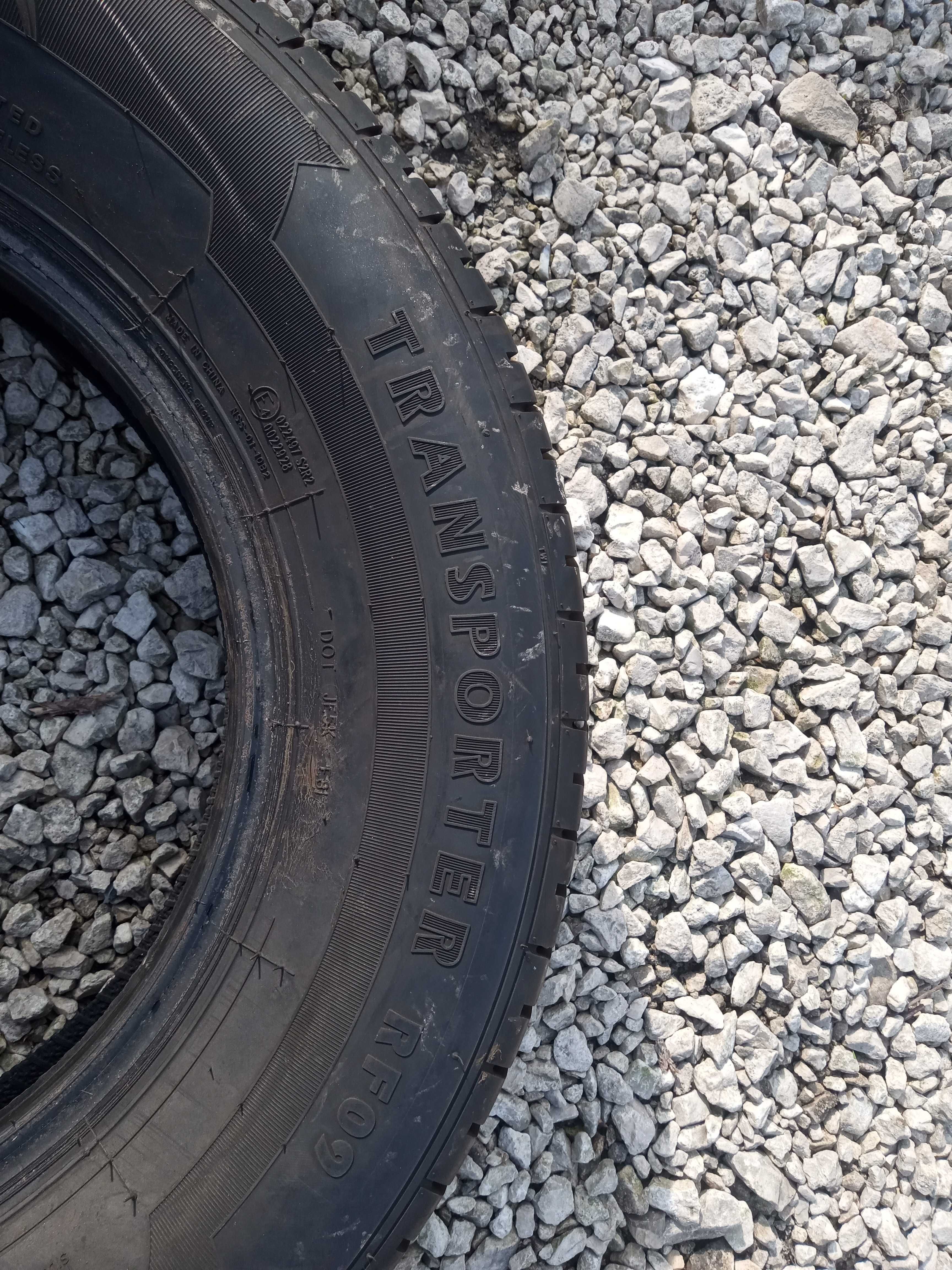 Opona Transporter Roadking  205/75R16C