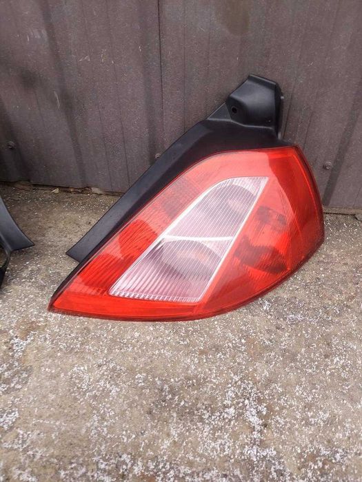 Ліхтар фонар стоп Renault Megane II хетчбек Рено Мегане 2 задні стопи