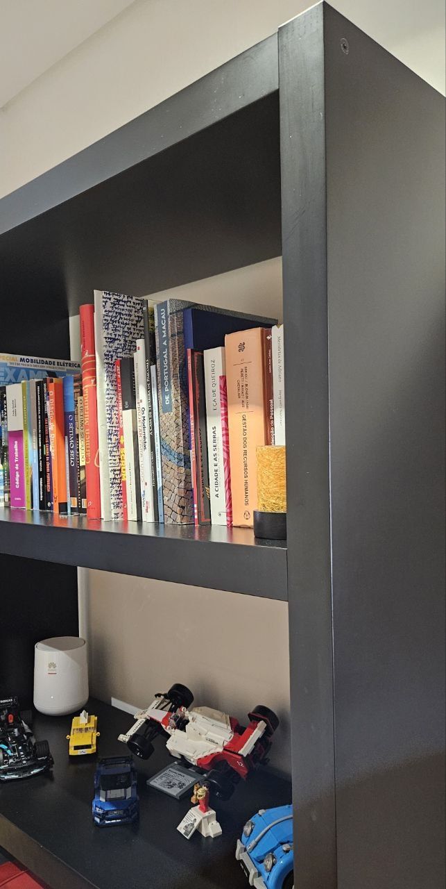 Prateleira Ikea kallax preta