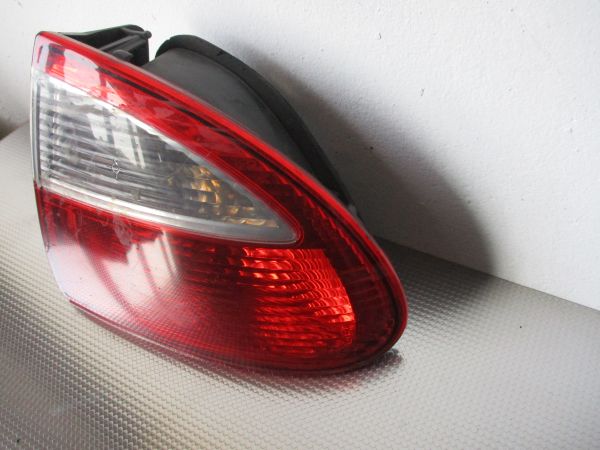 Farolim direito SEAT Leon (1M1)