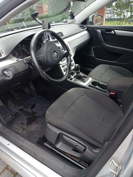 Sprzedam Volkswagena Passata 1,6tdi SalonPolska
