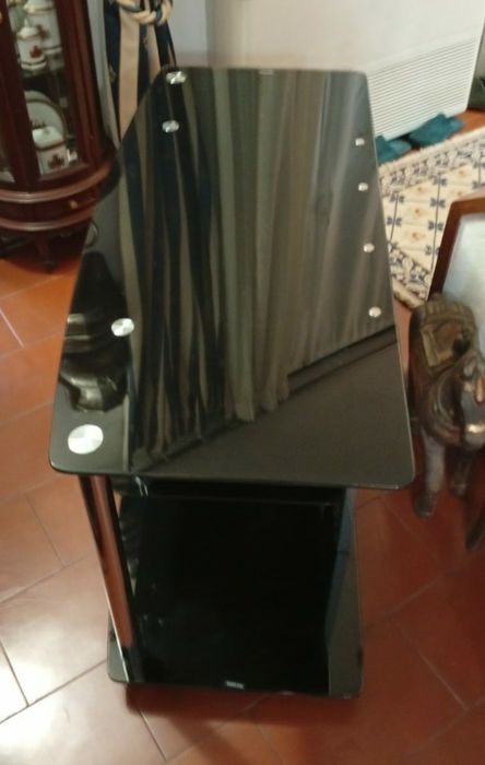 Mesa para televisor