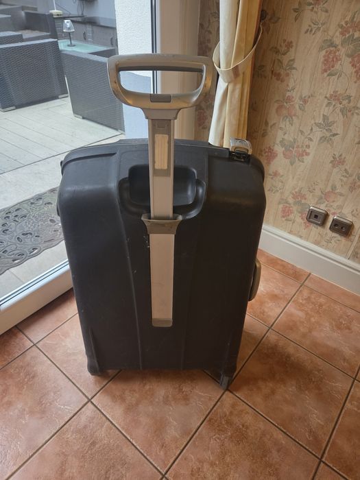 Samsonite walizka XL UŻYWANA  SPRZEDAM