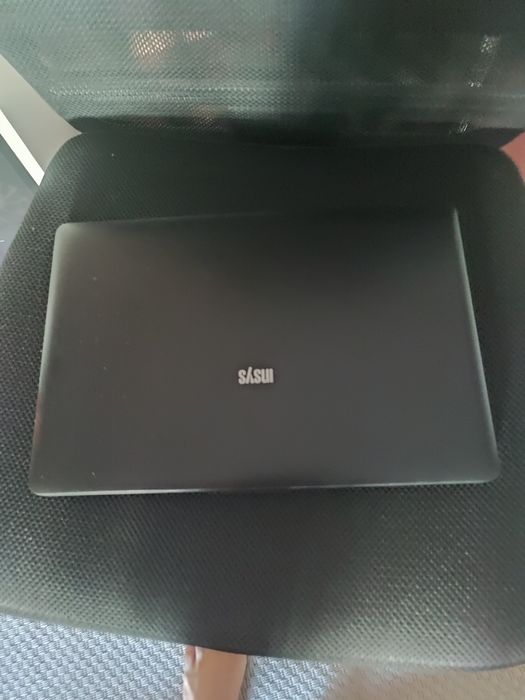 Vendo Notebook Insys para Peças