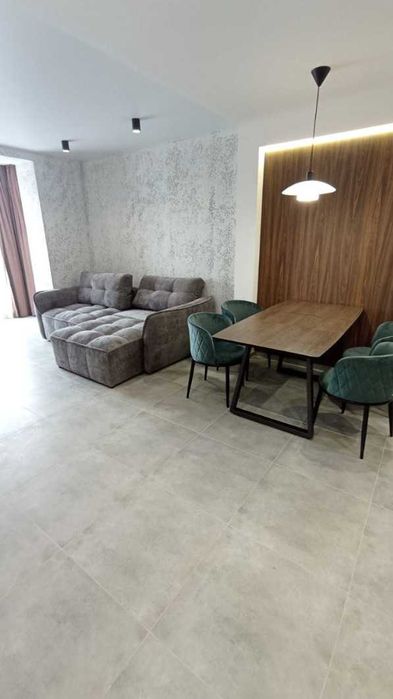 Продам простору   3к квартиру ЖК Аржанова, пр. Слобожанського.