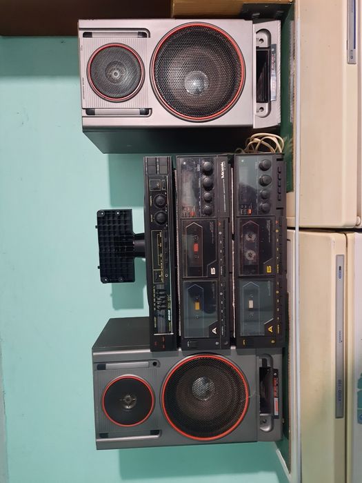 Продам магнитофон МАЯК-242 за 500 грнз652