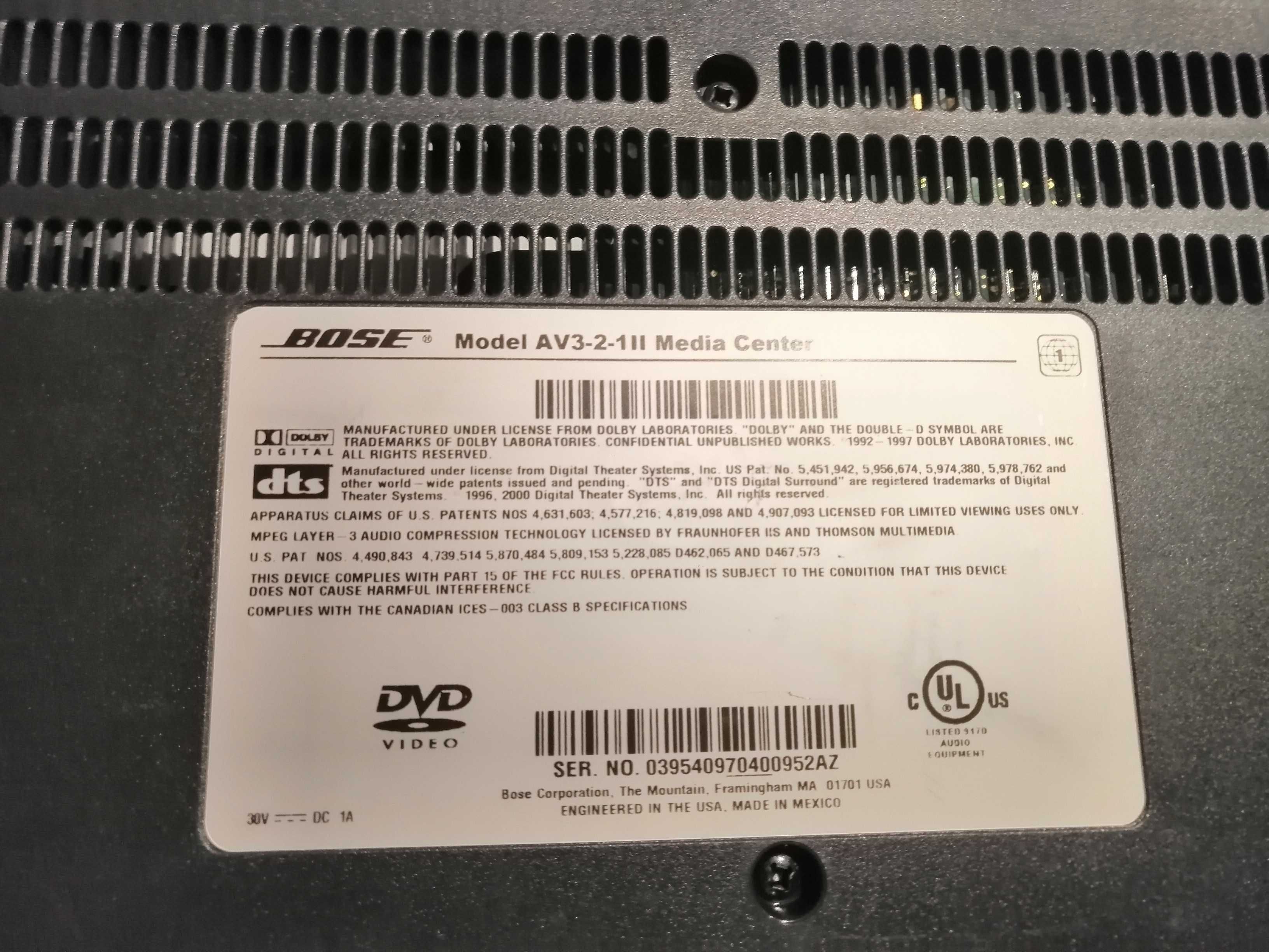 DVD center Bose AV3-2-1 II Media