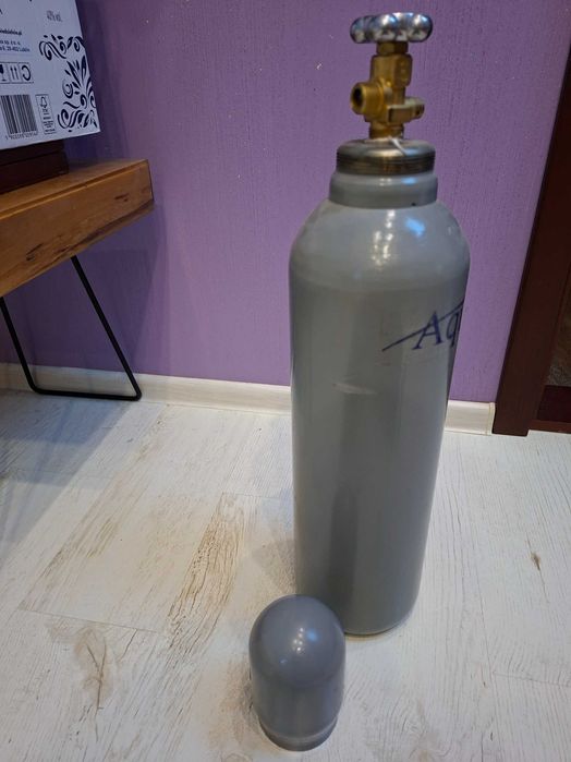 Butle z gazem CO2 7kg Pusta