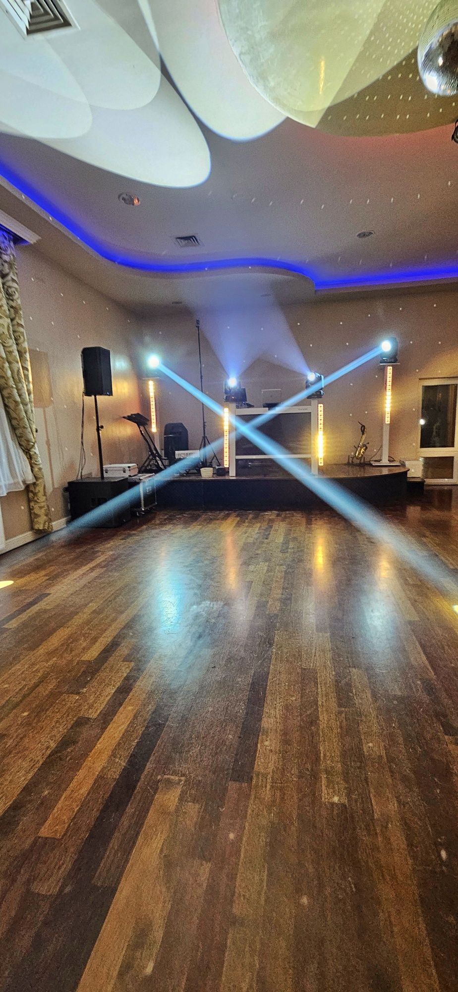 Głowy ruchome 10R 275W Shedhs Beam