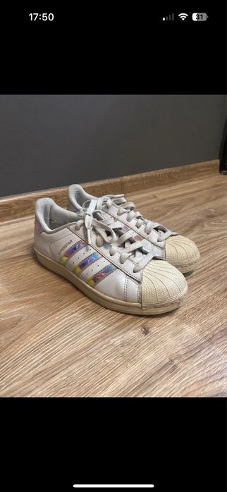 Adidas superstar