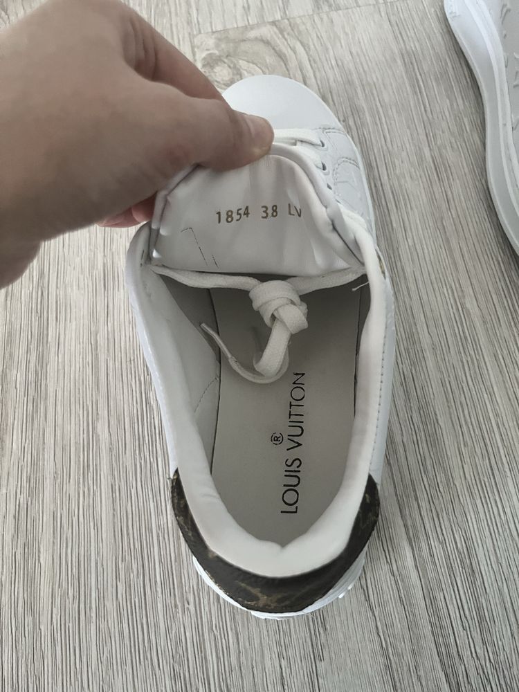 Snickersy adidasy trampki białe rozmiar 38