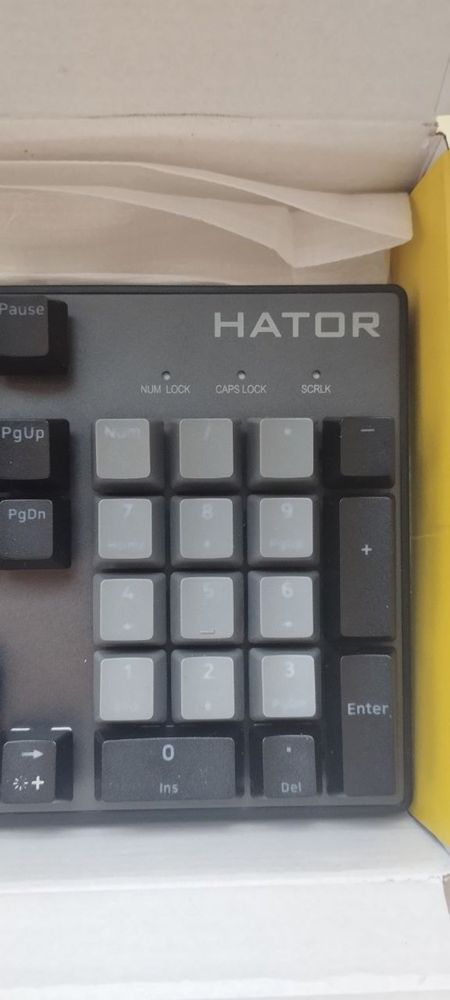 Продам клавіатуру HATOR Starfall Rainbow aurum red