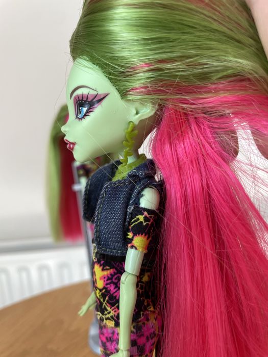 Венера Venus Mcflytrap Monster High лялька