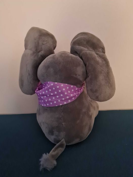 Interaktywna zabawka słonik słoń akuku z dźwiękiem maskotka pluszak