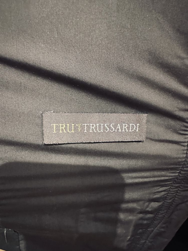 Trussardi kurtka zimowa rozmiar 38