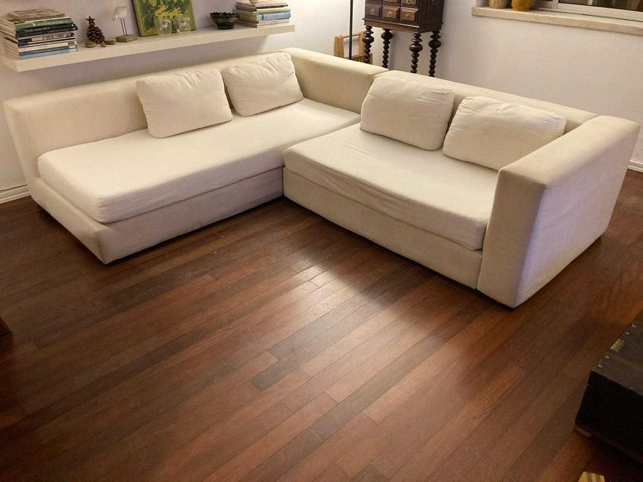 2 Sofás "area store", com combinações variadas