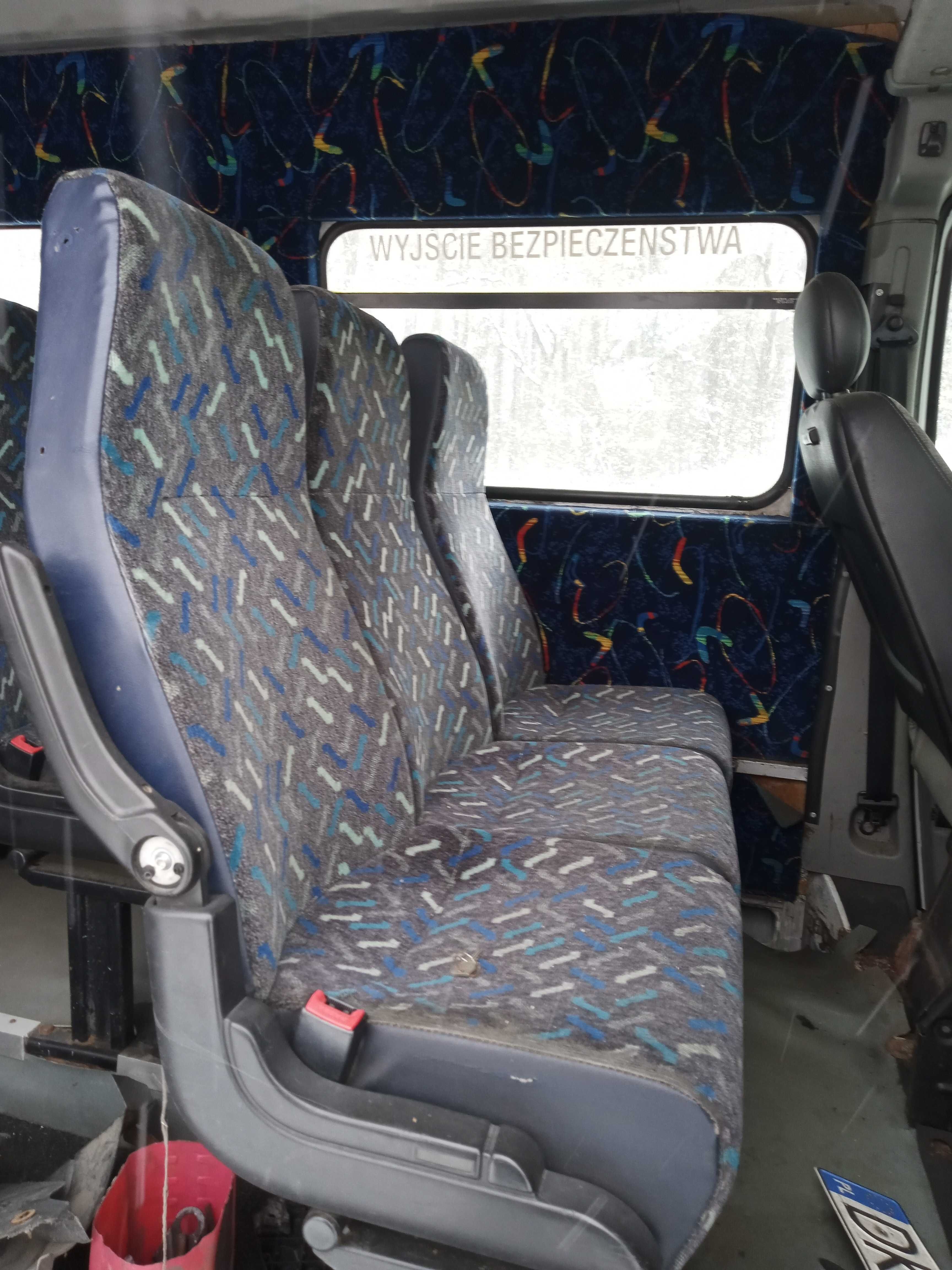 Fotele potrójne krzesła autobus Renault Master