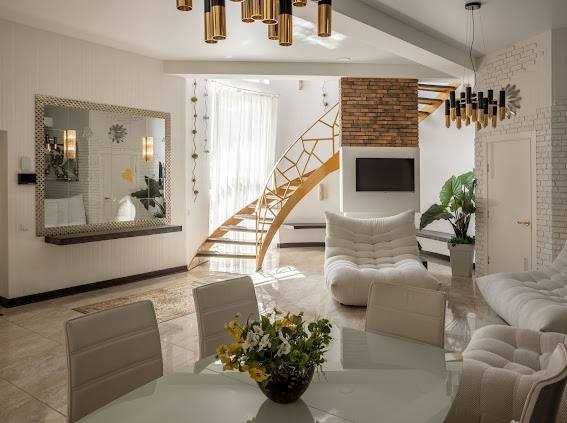 Просторный дом с ремонтом возле моря "Золотой Берег"