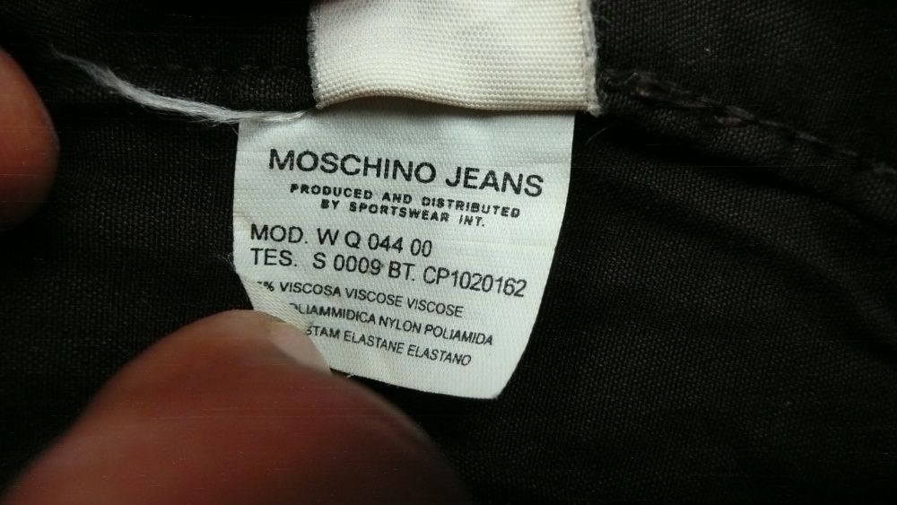 elastyczne spodnie moschino 29