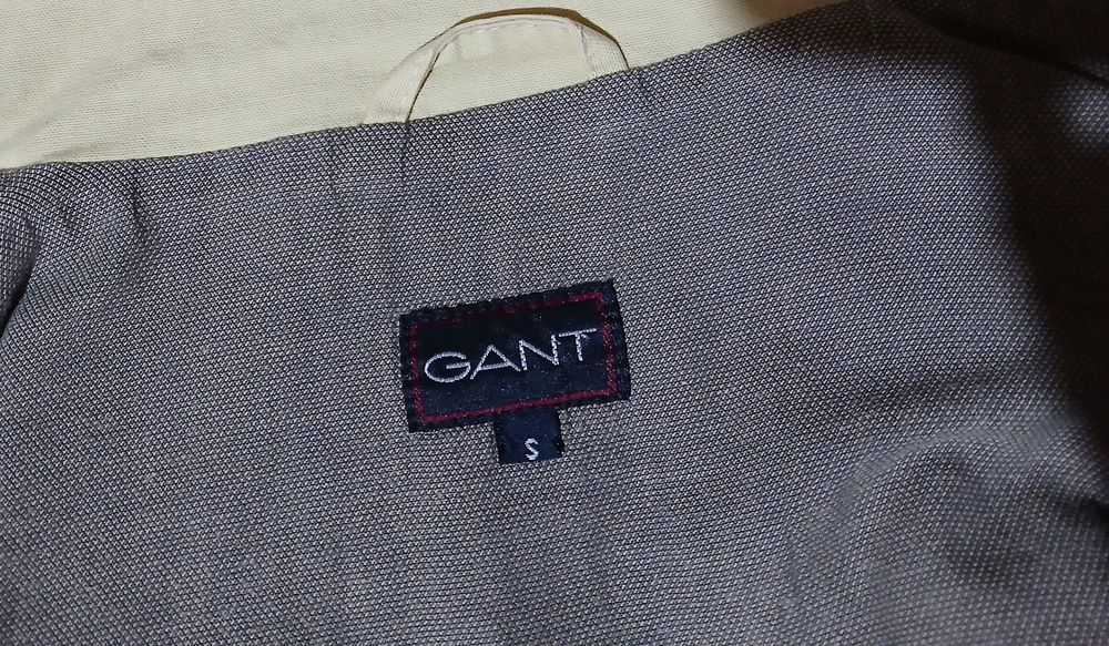 Casaco tamanho S,Gant muito bom estado