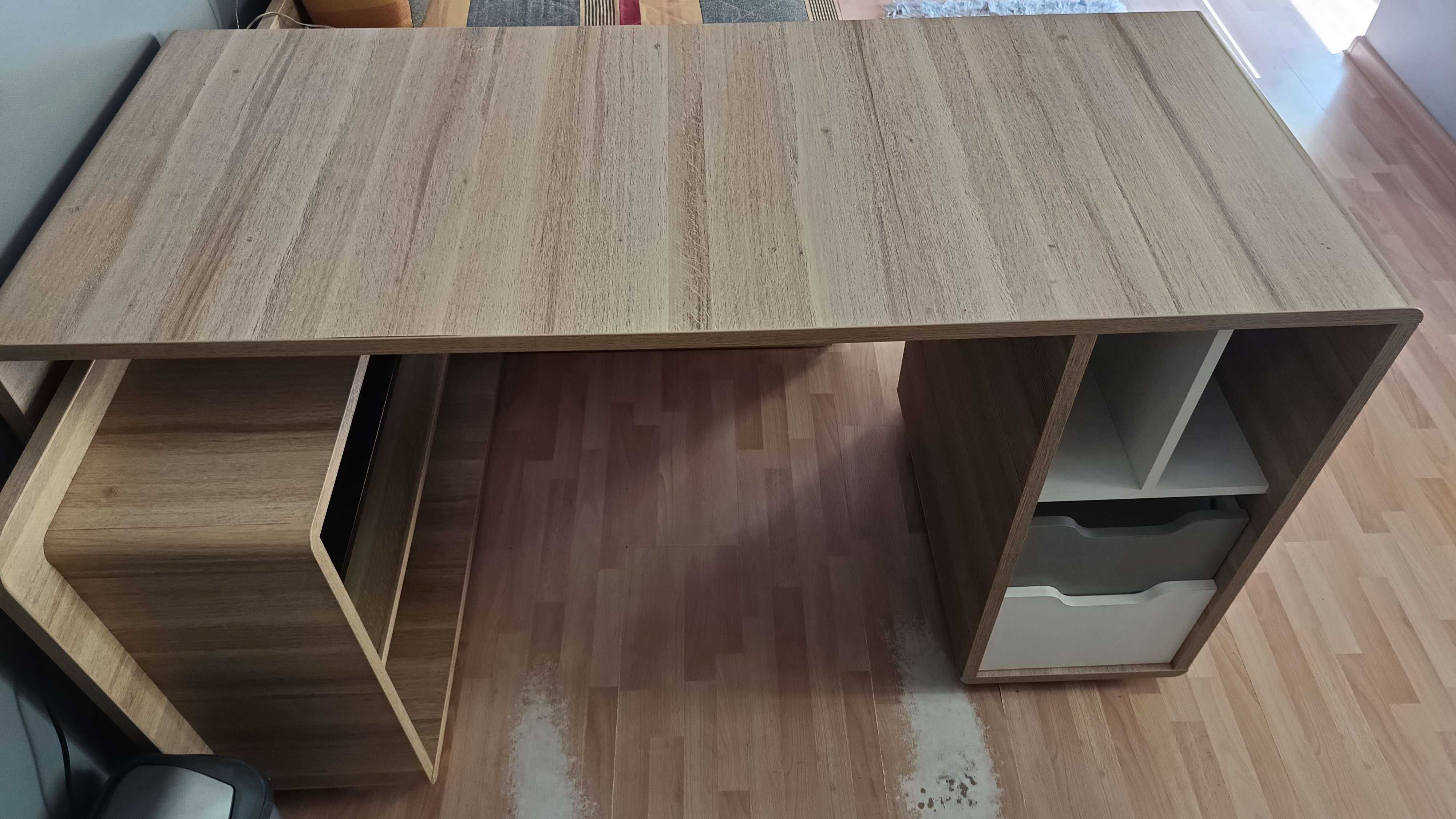 Funkcjonalne łóżko z biurkiem