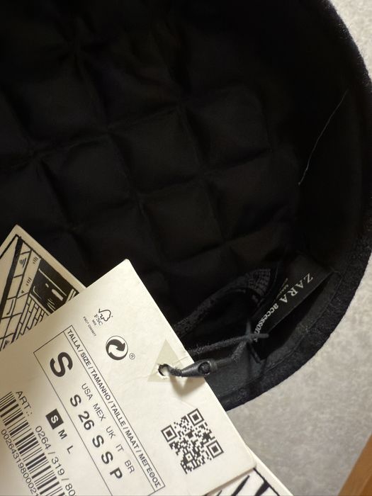 Капелюх від ZARA