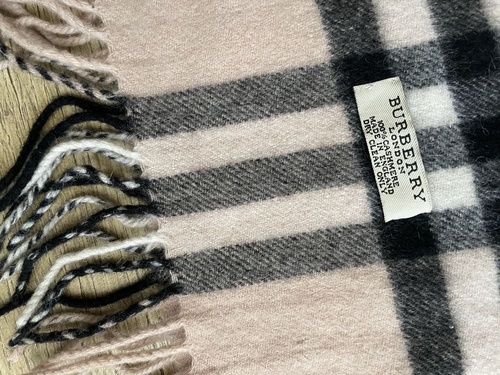 Burberry кашемірові шарфи(оригінал